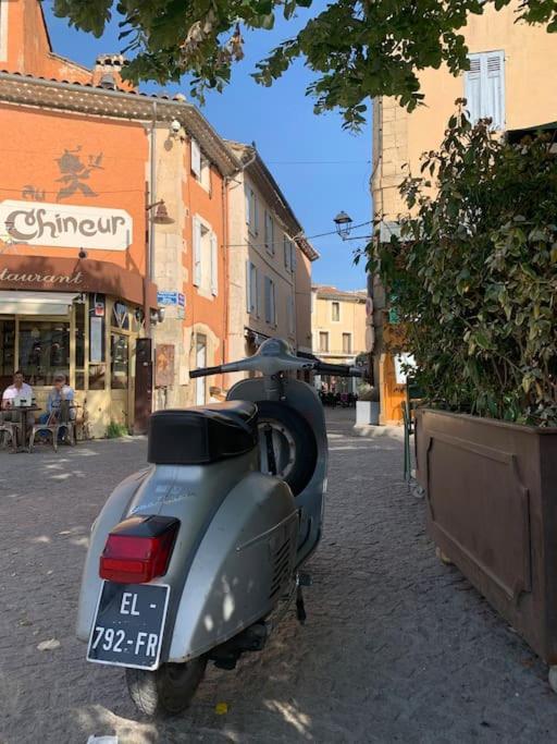 La Terrasse Du Pont Jullian Charme Et Calme Dans Le Coeur Historique * L'Isle-sur-la-Sorgue