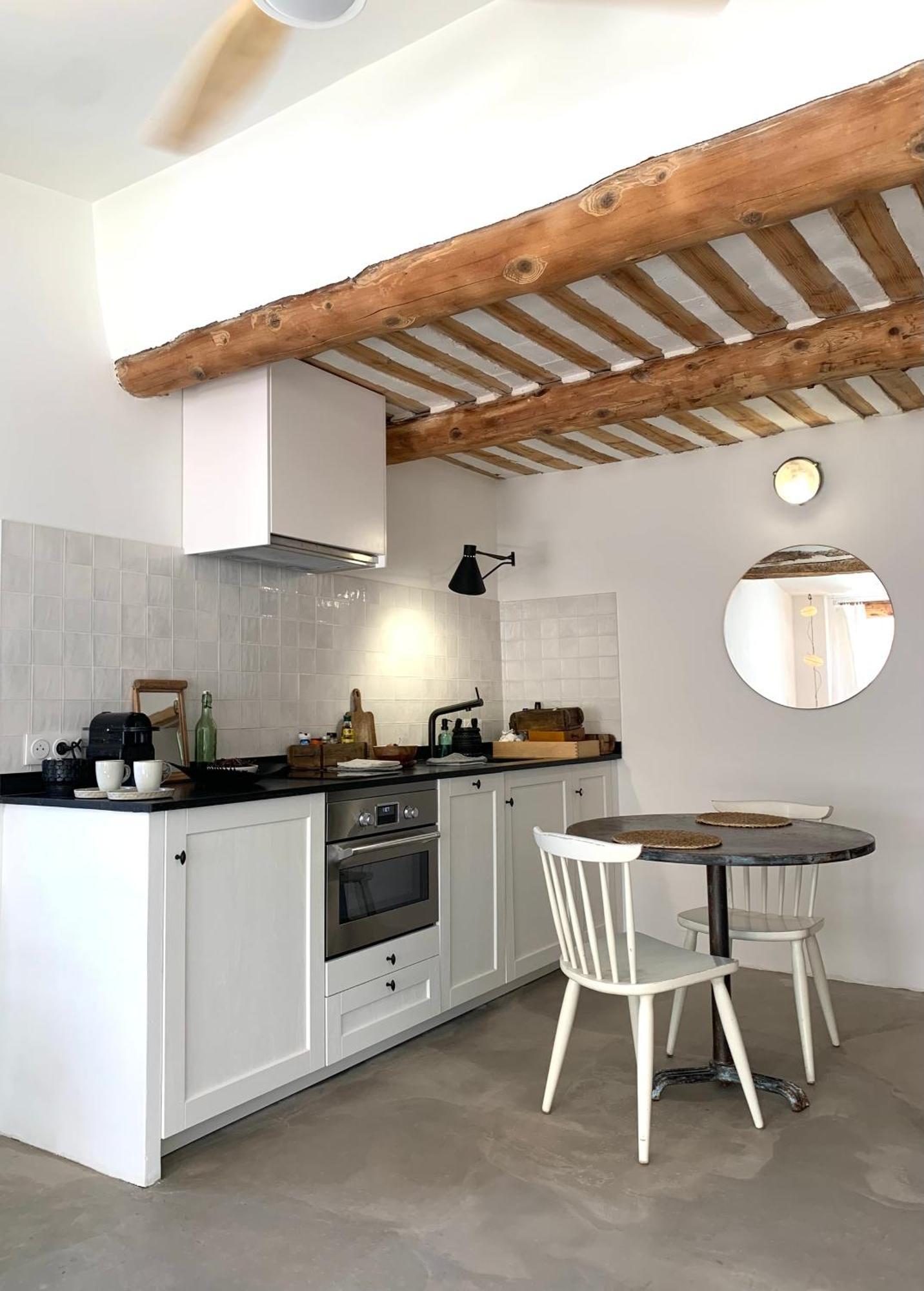 La Terrasse Du Pont Jullian Charme Et Calme Dans Le Coeur Historique Apartment L'Isle-sur-la-Sorgue